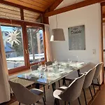 Haus Galerie St Blasien דירה